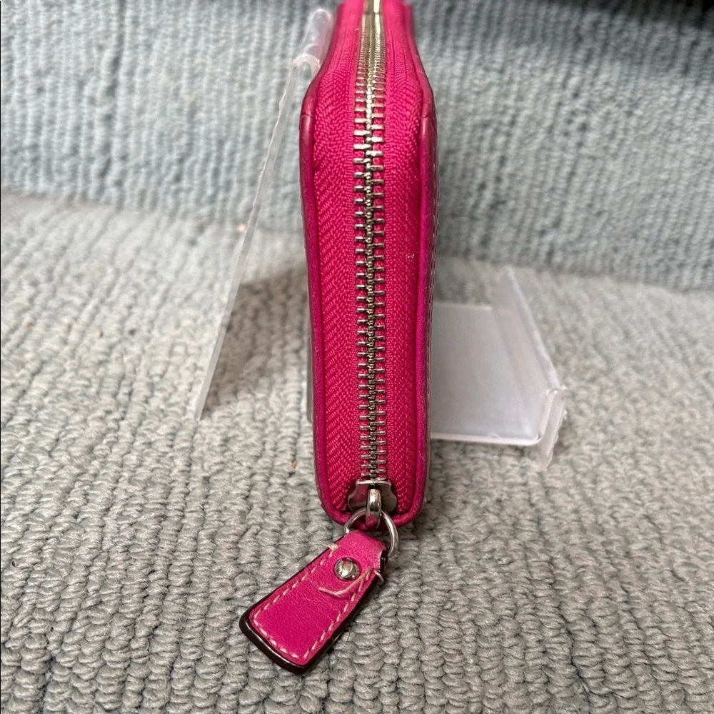 Coach  long wallet  zippy wallet tattersall print coated canvas pink stripe EUC